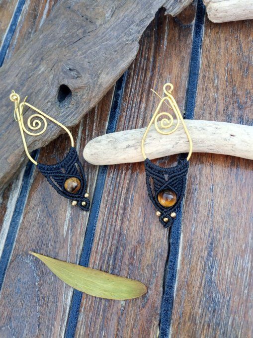 boucles d'oreille macramé, noir et oeil de tigre