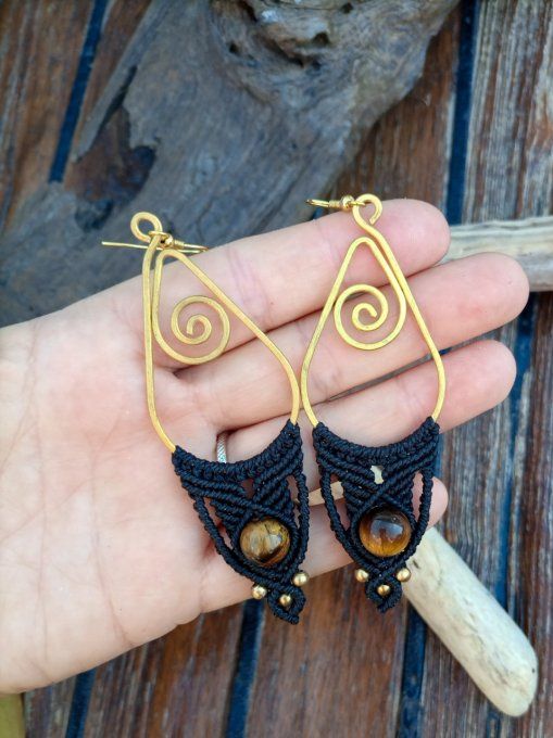 boucles d'oreille macramé, noir et oeil de tigre