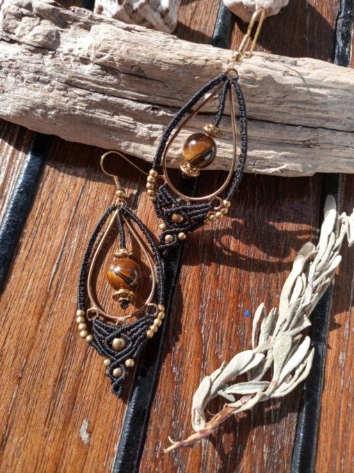 Boucle d'oreille, macramé œil de tigre