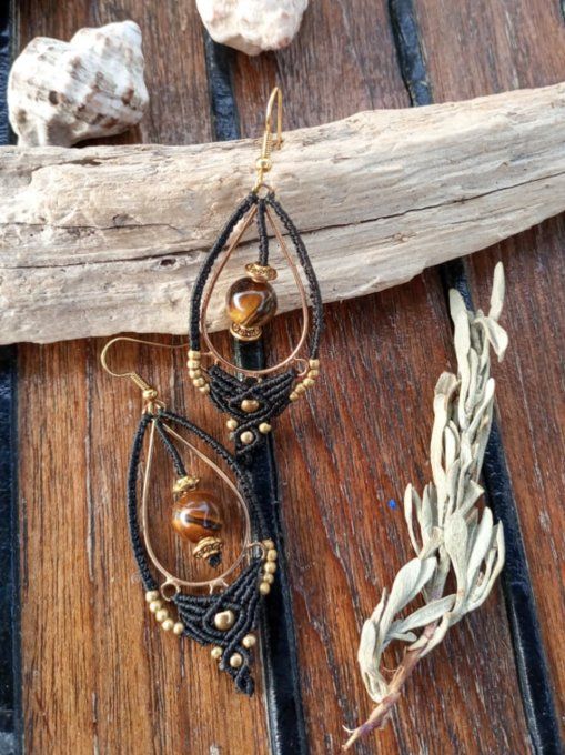Boucle d'oreille, macramé œil de tigre