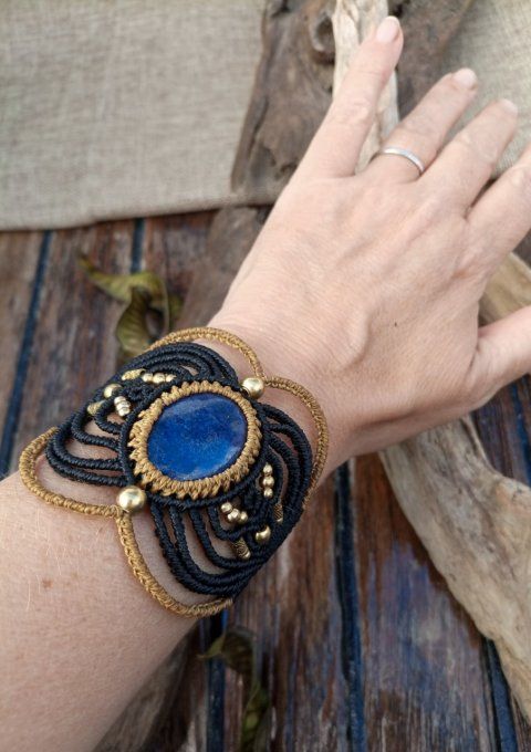 bracelet macramé lapis lazuli