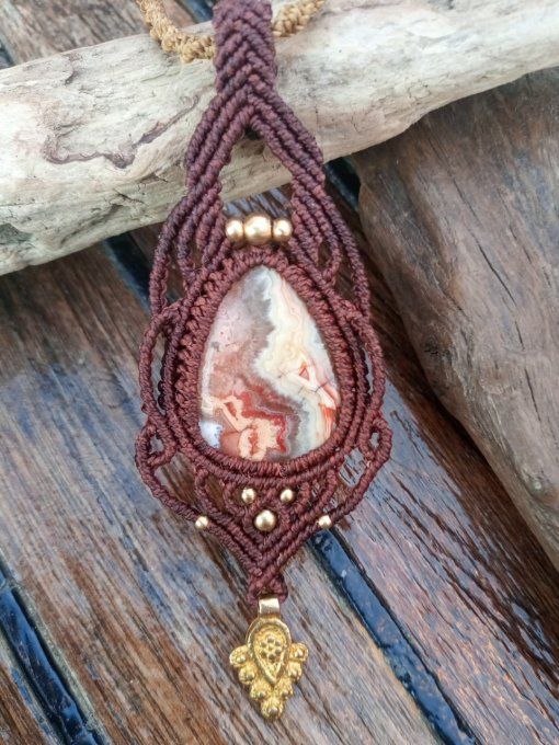 collier macramé marron agate