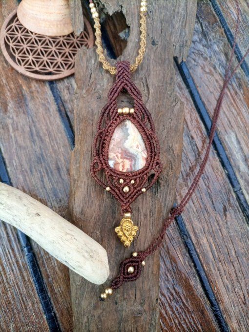 collier macramé marron agate