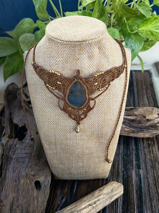 Ras du cou Labradorite