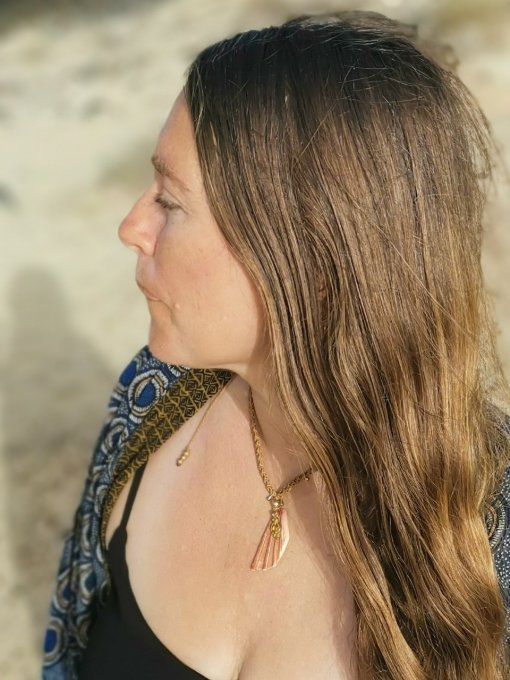 collier, macramé, femme, coquillage, malaga