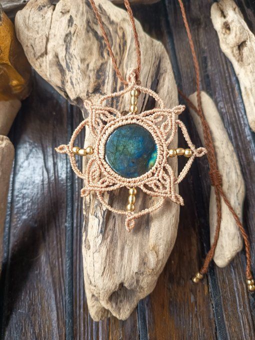 Mandala Labradorite