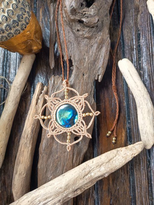 Mandala Labradorite