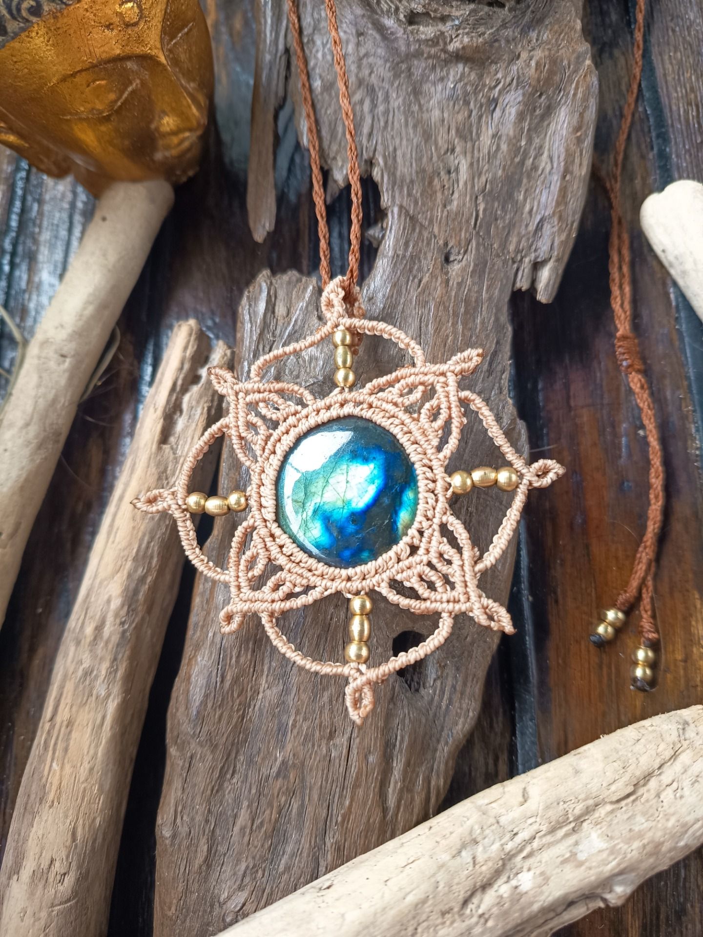 Mandala Labradorite