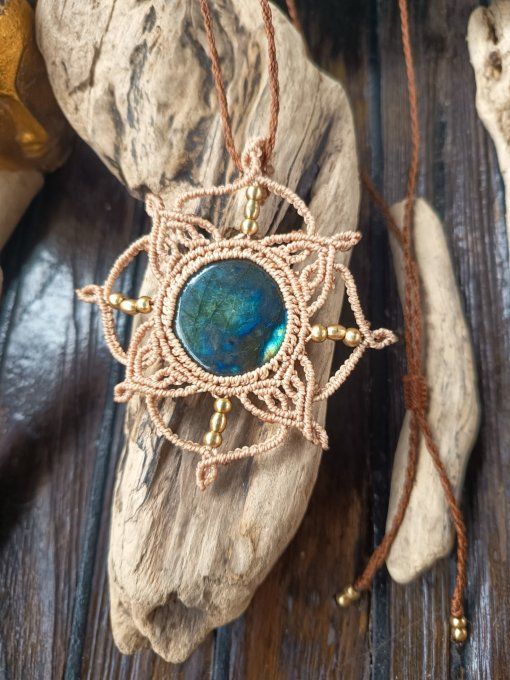 Mandala Labradorite